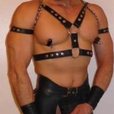 LeatherandMuscles