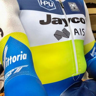 secondskinsuit