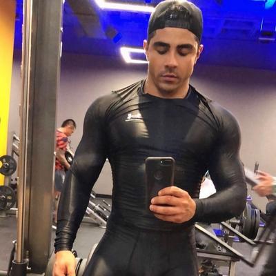 Sexyspandexman36