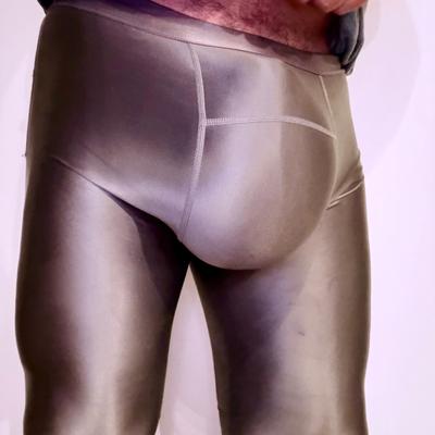 foreskinbulge