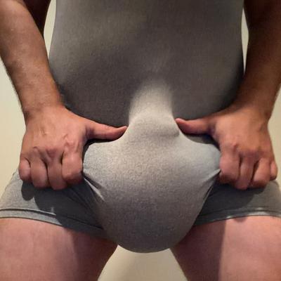 foreskinbulge